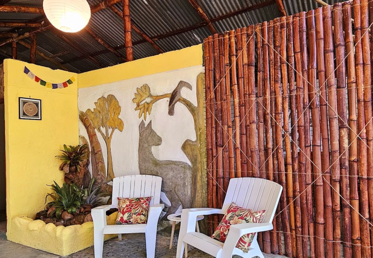 Bungalow en Playa Chiquita - Cuarto Sol relax, meditate, enjoy nature