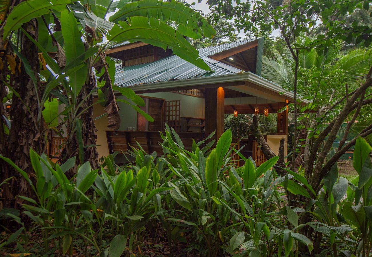 Bungalow à Playa Chiquita - Macaw Chiquita Beach Casitas 