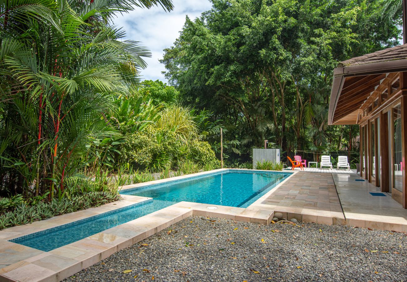 House in Playa Chiquita - Casa Ambar